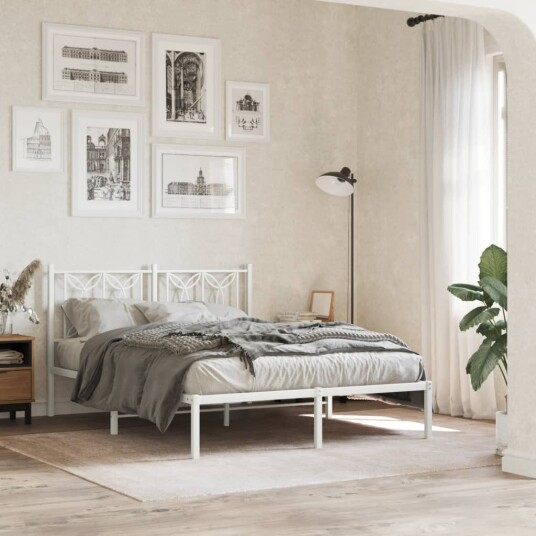 Sengeramme i metall med hodegavl hvit 140x200 cm 8721102644412