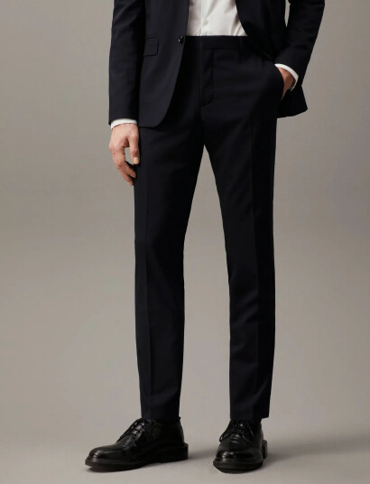 Calvin Klein Stretch Wool Slim Su - Navy - 56