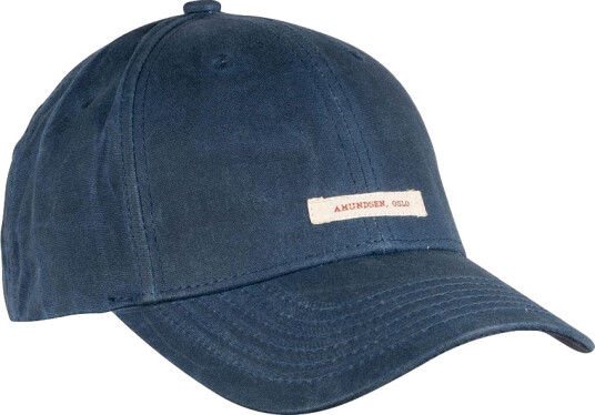 Amundsen Sports Waxed Cotton Cap Faded Navy with Patch L Amundsen Sports Waxed Cotton Cap Faded Navy with Patch L