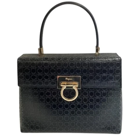 Salvatore Ferragamo Dame Svart