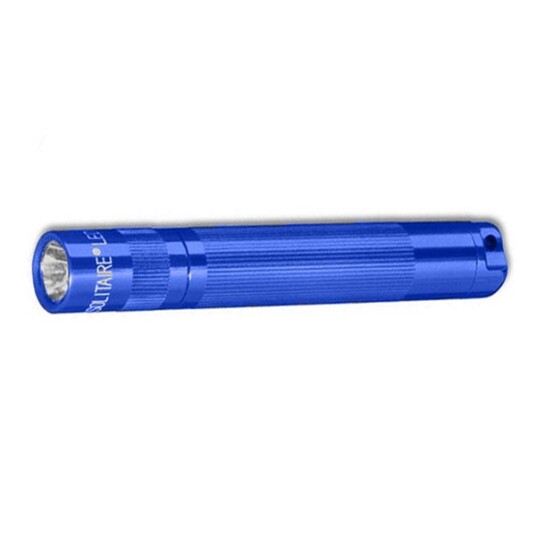 Lommelykt Maglite Solitaire LED 47 lm / 81 mm / Batteridrevet Blå Lommelykt Maglite Solitaire LED 47 lm / 81 mm / Batteridrevet Blå