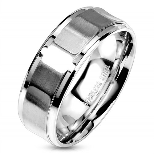 SteelXX herrering i rustfritt stål. SteelXX herrering i rustfritt stål.