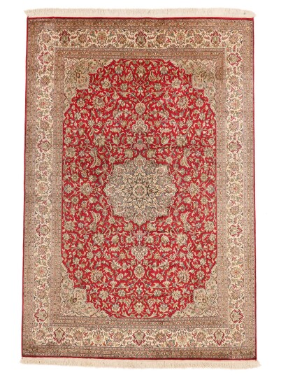 Håndknyttet. Opphav: India Kashmir ren silke 24 / 24 Quality Teppe 126x187