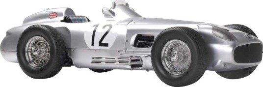 IXO 1:8 - Mercedes-Benz W196 R Sterling Moss Kit IXO 1:8 - Mercedes-Benz W196 R Sterling Moss Kit