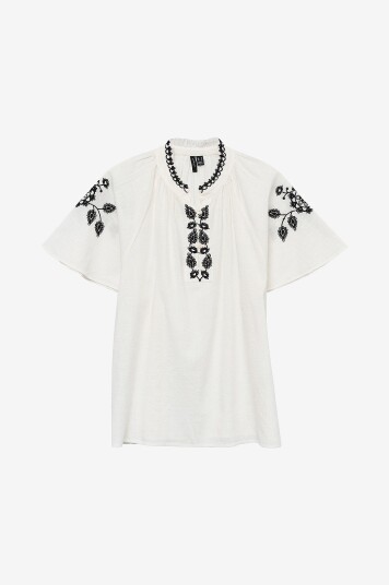 Vero Moda - Bluse vmQuinn SS Top Wvn GA - Hvit Vero Moda - Bluse vmQuinn SS Top Wvn GA - Hvit