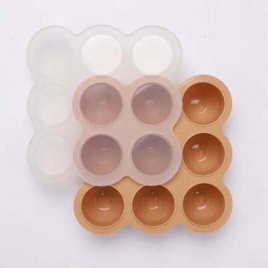 Lilletroll Fryseform med Lokk 9x60ml Hazel Brown Lilletroll Fryseform med Lokk 9x60ml Hazel Brown