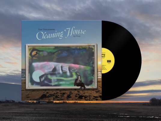 Fiver Trois Presents Cleaning House