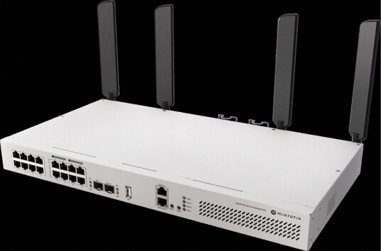 MikroTik CRS418 Layer 3 Rackmontert Switch 8 PoE-porter