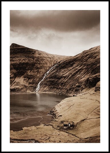 Small House Near the Waterfall Plakat Plakat / 30x40cm