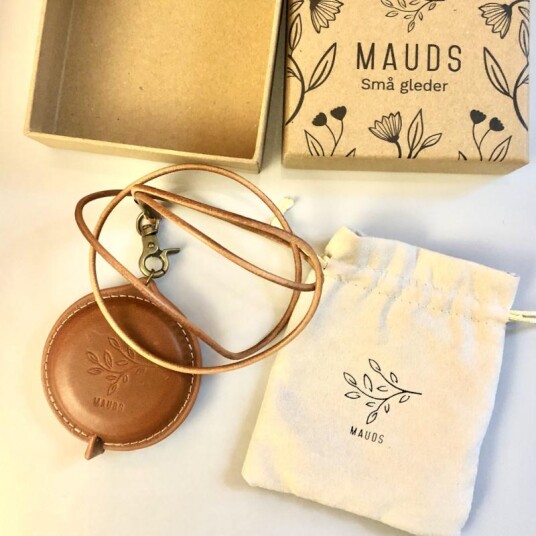 Mauds Målebånd Skinn M/Snor 15M Mauds Målebånd Skinn M/Snor 15M