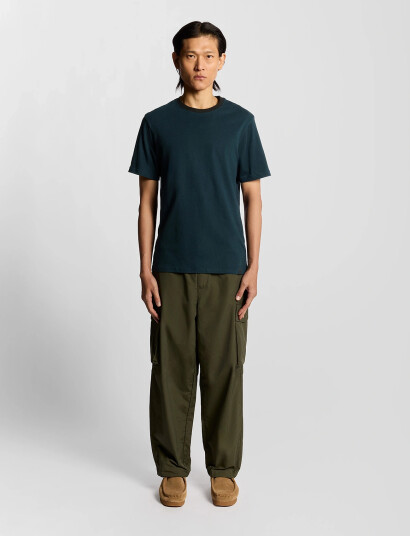 Lyle & Scott Half Raglan T-Shirt - Black - L