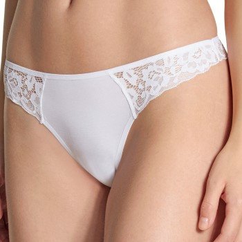 Calida Truser Natural Comfort Lace Thong Hvit bomull Small Dame Calida Truser Natural Comfort Lace Thong Hvit bomull Small Dame