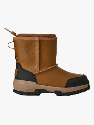 UGG K Adirondack Boot XXV Pull On Beige 27.5 UGG K Adirondack Boot XXV Pull On Beige 27.5
