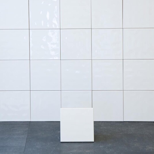 Arredo Flis Color Hvit Bølget Blank 15x15 cm