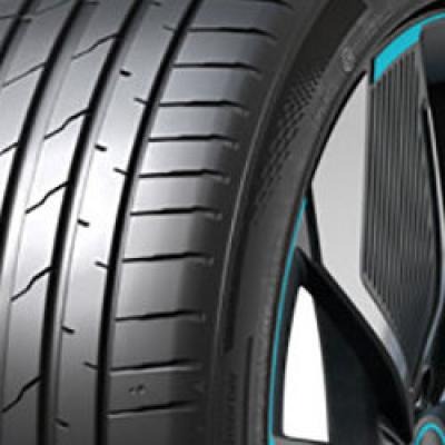 Hankook iON evo IK01 225/55R18 102W Hankook iON evo IK01 225/55R18 102W