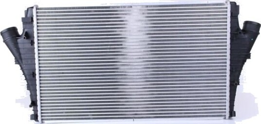 Intercooler NISSENS 96647