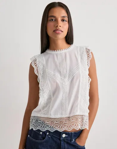 Neo Noir - Hvit - Samia Lace Top