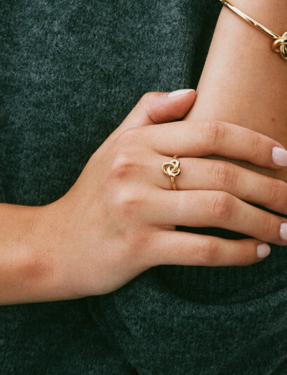 Edblad Infinity Knot Ring S Gold Gold S