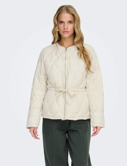 ONLY Onlamara Quilted Jacket Otw Cream M ONLY Onlamara Quilted Jacket Otw Cream M