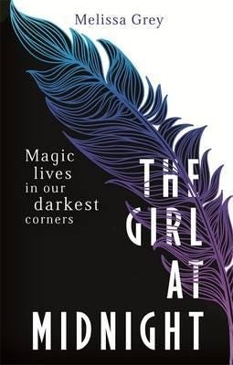 The Girl At Midnight Av Melissa Grey The Girl At Midnight Av Melissa Grey