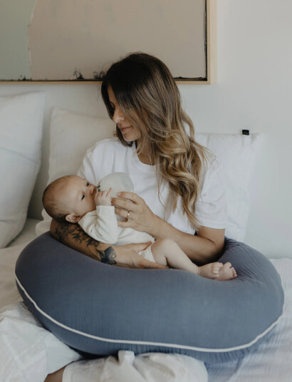 That"s Mine Collab Nursing Pillow - Navy - ONE SIZE That"s Mine Collab Nursing Pillow - Navy - ONE SIZE