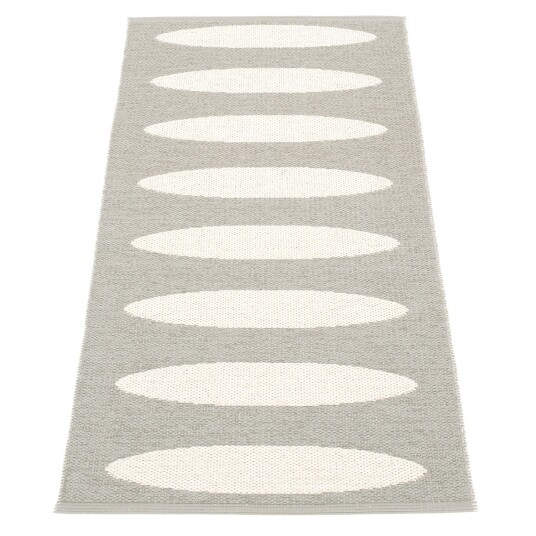 Pappelina Ella matte 70x300 cm warm grey / vanilla