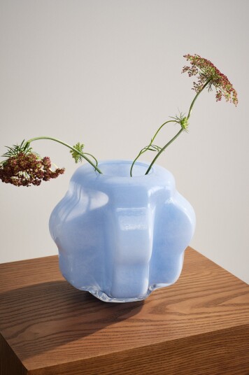 Jotex Glassvase lyseblå MILKEY 2155387020