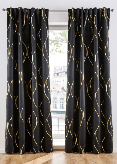 bonprix Lystett gardin med glanstrykk (1-pack) 1 (H/B: 145/130 cm),2 (H/B: 175/130 cm),3 (H/B: 225/130 cm),4 (H/B: 245/130 cm) svart