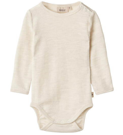 Wheat Body I/e UlLucca Eggeskallmelange Wheat 1½ år 86 Langermet Body Beige Wheat Body I/e UlLucca Eggeskallmelange Wheat 1½ år 86 Langermet Body Beige