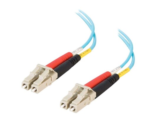 C2G LC-LC 10Gb 50/125 OM3 Duplex Multimode PVC Fiber Optic Cable (LSZH) - nettverkskabel - 1 m - akvamarin