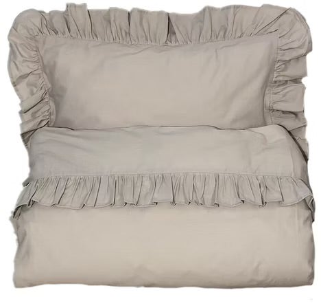 Mini Dreams Frill Sengesett 100x130 Sandbrun Mini Dreams Frill Sengesett 100x130 Sandbrun