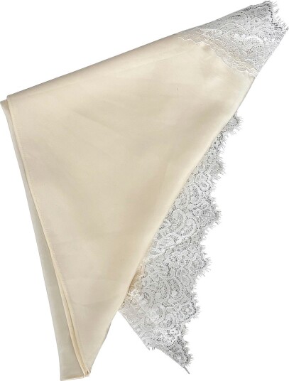 BOW19 Details Skjerf Louise Lace Hvit BOW19 Details Skjerf Louise Lace Hvit