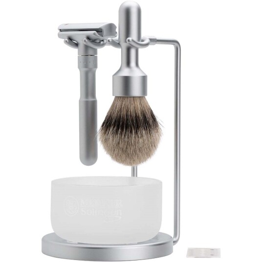 Merkur Futur Silvertip barbersett 4 deler Merkur Futur Silvertip barbersett 4 deler
