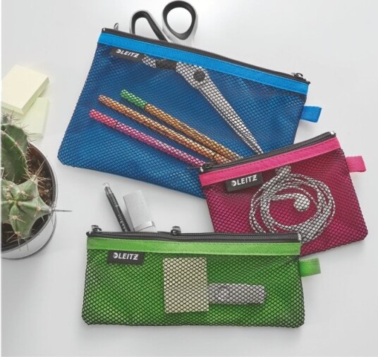 Leitz Wow Travel Small Pung For Personal Belongings / Id / Credit Cards / Cable / Cash / Earphones Nylon Blå Leitz Wow Travel Small Pung For Personal Belongings / Id / Credit Cards / Cable / Cash / Earphones Nylon Blå