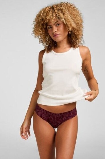 Hunkemöller Invisible Brazilian Rød