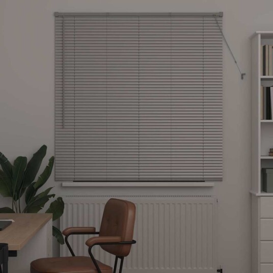 Vindu Persienne med gardiner Manual sølv Aluminium Vindu Persienne med gardiner Manual sølv Aluminium