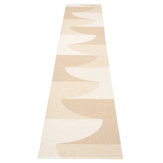 Pappelina Hill teppe Vanilla/Beige/Cream 70 x 360cm Pappelina Hill teppe Vanilla/Beige/Cream 70 x 360cm