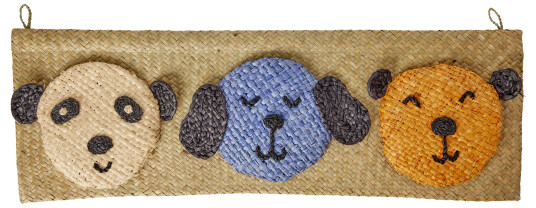 Rice Raffia Wall Hanger with Animal Face Pockets Rice Raffia Wall Hanger with Animal Face Pockets