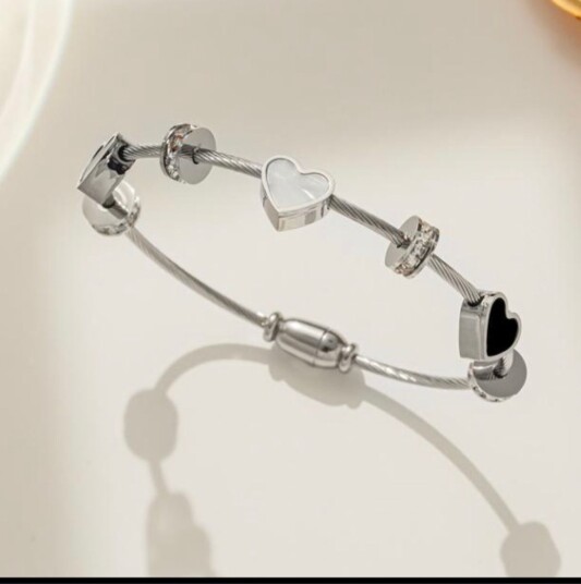 HEART BRACELET S HEART BRACELET S