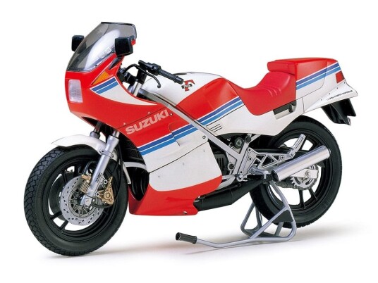 Tamiya 1/12 Suzuki RG250 Gamma with Full Options