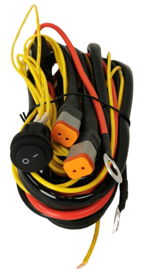 Kraftig DT2 kabelsett for Illuminator med 60A rele og 40A sikring Kraftig DT2 kabelsett for Illuminator med 60A rele og 40A sikring