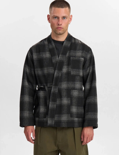 Anerkjendt Akjesper Wool Check Kimono - Black - XXL Anerkjendt Akjesper Wool Check Kimono - Black - XXL
