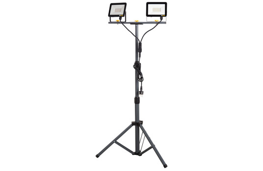 LED Lampe Med Teleskopholder 2x30 W LED Lampe Med Teleskopholder 2x30 W