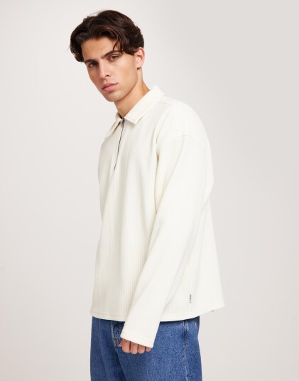 Jack & Jones Jorrick Plisse Sweat Zip Split Polo Gensere med glidelås Beige Jack & Jones Jorrick Plisse Sweat Zip Split Polo Gensere med glidelås Beige