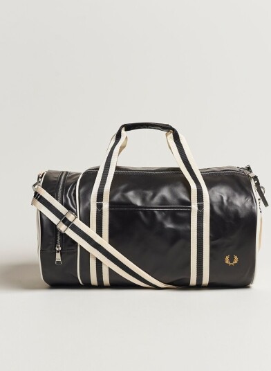 Fred Perry Classic Barrel Bag Black/Ecru Fred Perry Classic Barrel Bag Black/Ecru