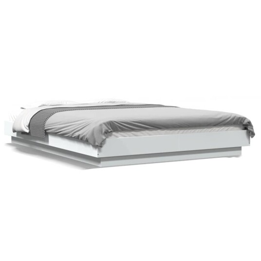  Sengeramme med LED-lys hvit 120x200 cm konstruert tre 8721102617430