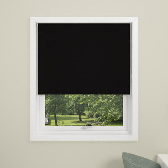 DEBEL RULLEGARDIN UNI-BO LYSTETT SORT 120X175