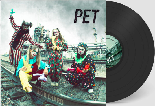 Pet