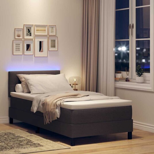 Box vårmadras med madrass og LED Mørk brun 90x200 cm Stoff