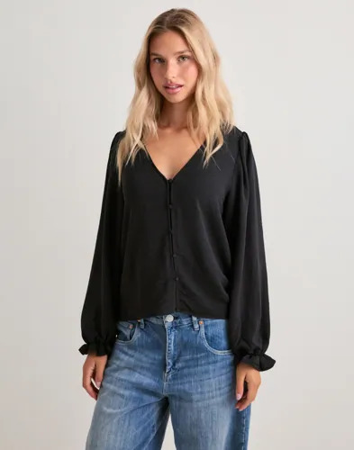 Pieces Svart Pctiffany Ls Button Top Wvn Noos Bc